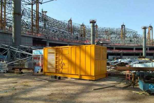 淮安发电机出租如何判断空气滤清器是否需要更换？