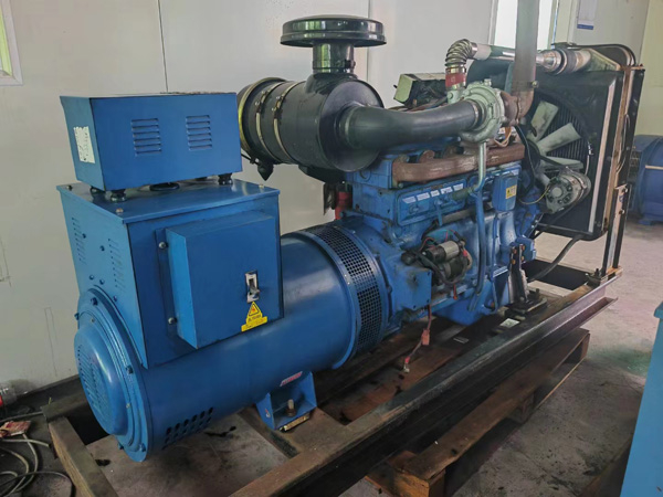 淮安100kW柴油发电机组使用多级机油有哪些优缺点？